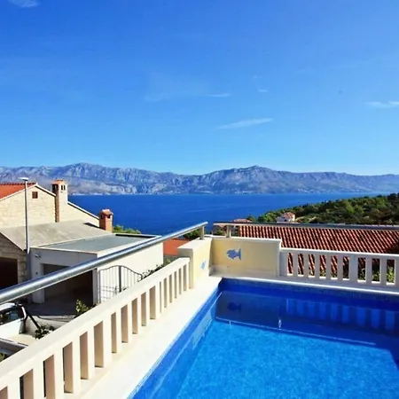Dena With Swimming Pool
